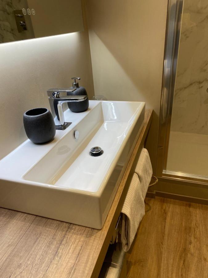 Casa Leoncino B&B Рим Екстериор снимка