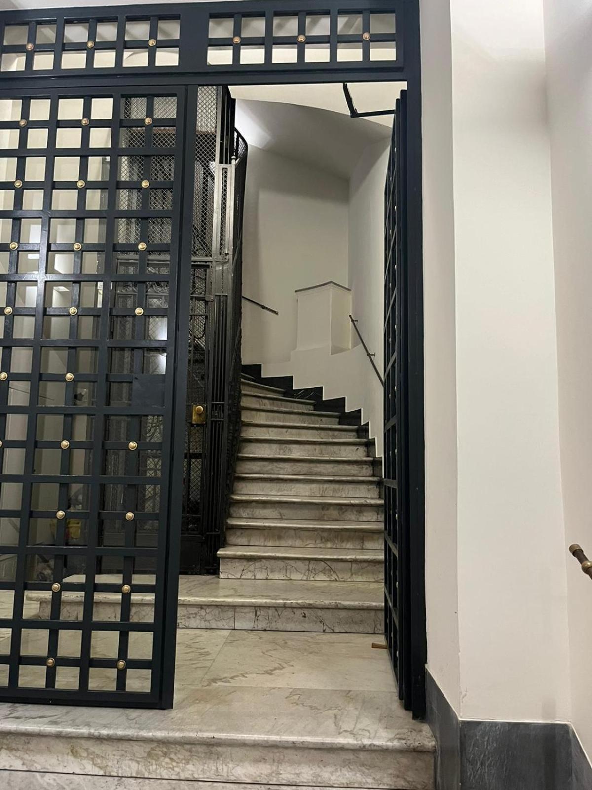 Casa Leoncino B&B Рим Екстериор снимка